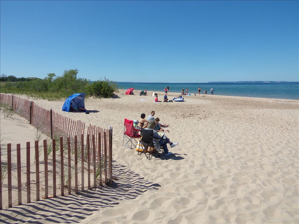 glen_haven_beach_1.jpg glen_haven_beach_1.jpg