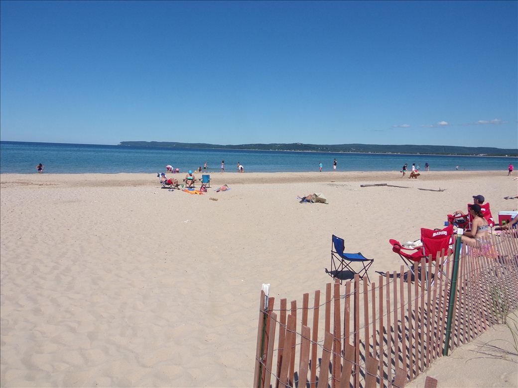 glen_haven_beach_2.jpg glen_haven_beach_2.jpg