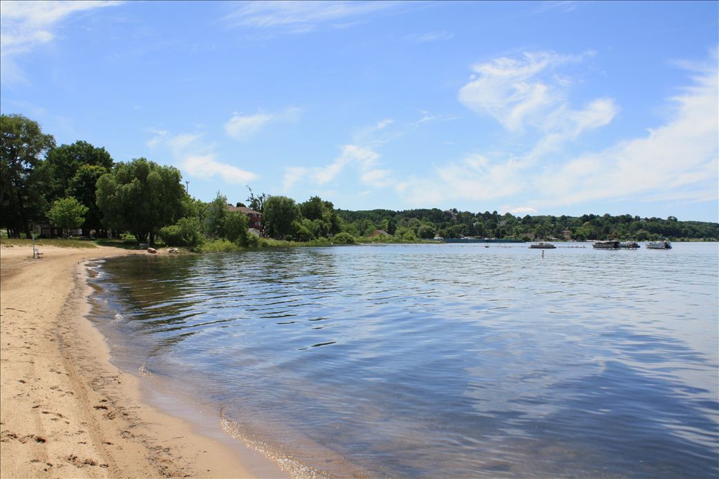 Shores Beach Shores Beach